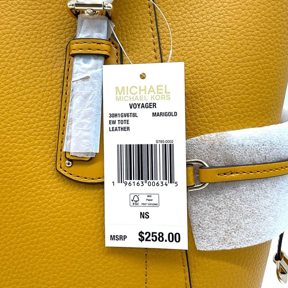 Michael Kors Voyager EW Tote Bag Leather Marigold - Picture 9 of 9